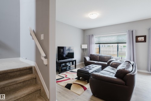 22106 89 Avenue, Edmonton, AB 