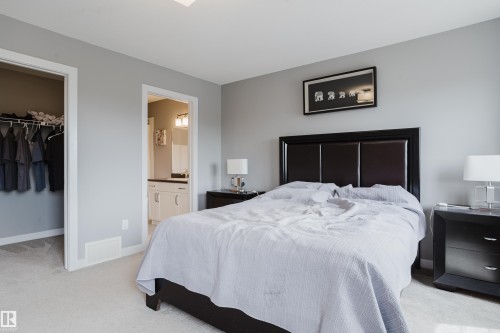 22106 89 Avenue, Edmonton, AB 