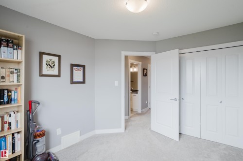 22106 89 Avenue, Edmonton, AB 