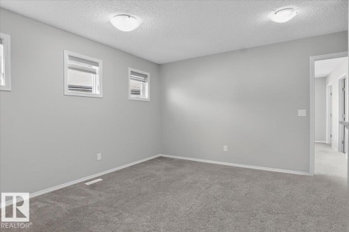 9046 Cooper Link, Edmonton, AB 