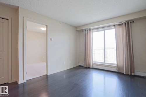 411 3353 16A Avenue, Edmonton, AB 