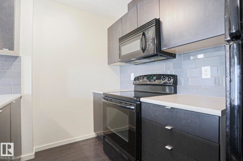 411 3353 16A Avenue, Edmonton, AB 