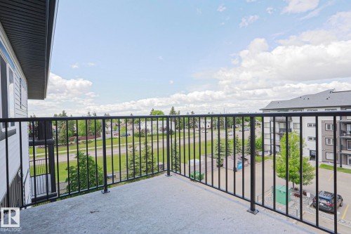 411 3353 16A Avenue, Edmonton, AB 