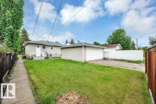 8712 89 Avenue, Edmonton, AB 