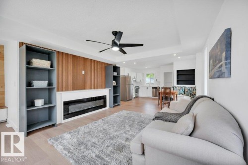 8712 89 Avenue, Edmonton, AB 