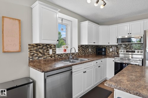 79 Calvert Wynd, Fort Saskatchewan, AB 