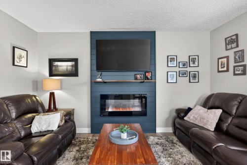 79 Calvert Wynd, Fort Saskatchewan, AB 