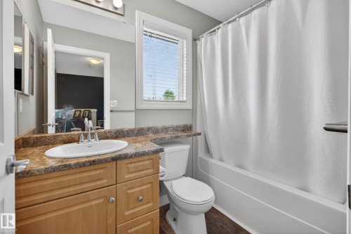 79 Calvert Wynd, Fort Saskatchewan, AB 