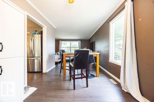 1033 Strathcona Dr, Sherwood Park, AB 
