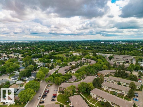 1033 Strathcona Dr, Sherwood Park, AB 
