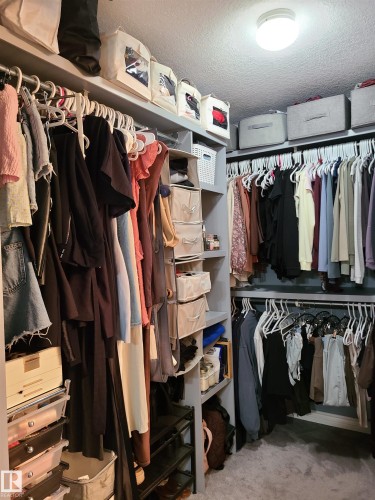 Closet - 116 5005 165 Avenue, Edmonton, AB 