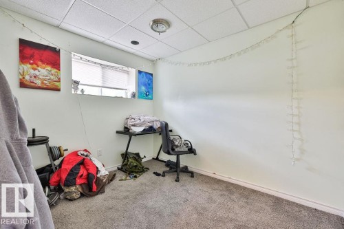 1309 56 St, Edmonton, AB 