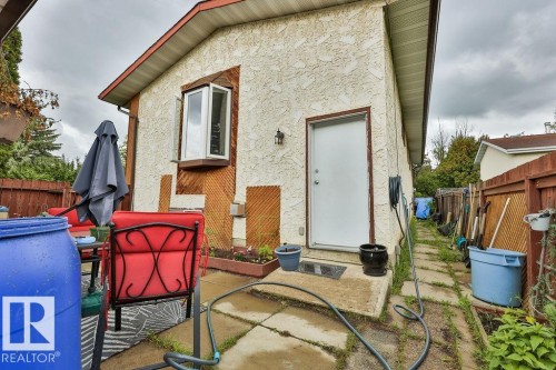 1309 56 St, Edmonton, AB 