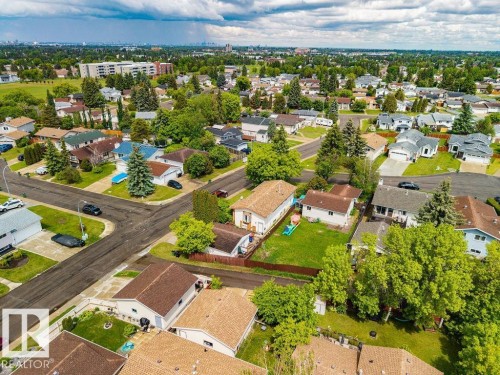 1309 56 St, Edmonton, AB 