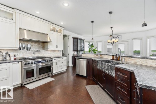 18407 Twp Rd 500, Rural Beaver County, AB - Indoor Photo Showing Kitchen With Upgraded Kitchen