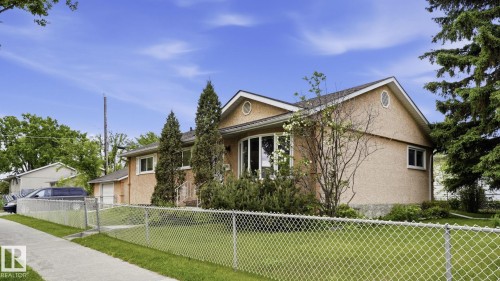 Front house - 13008 105 Street Nw, Edmonton, AB 