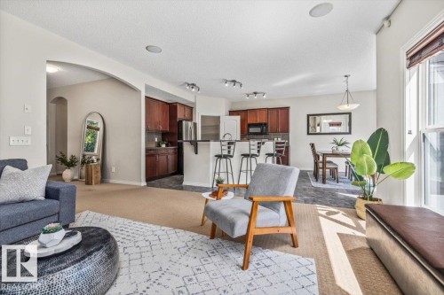 3056 Spence Wynd, Edmonton, AB 