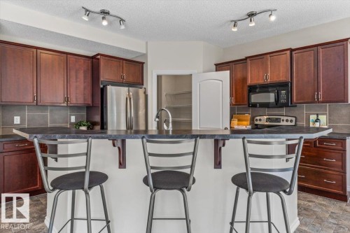 3056 Spence Wynd, Edmonton, AB 