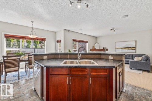 3056 Spence Wynd, Edmonton, AB 