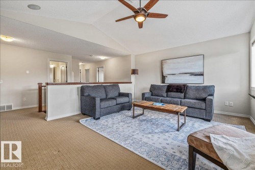 3056 Spence Wynd, Edmonton, AB 