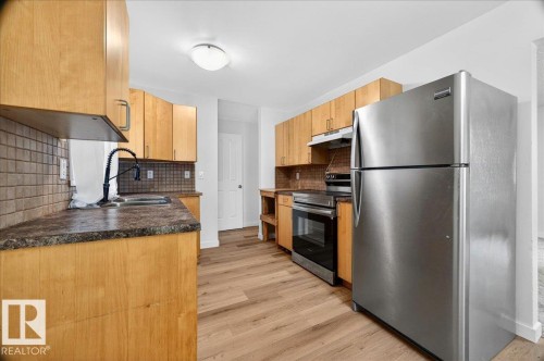 16904 91 Street, Edmonton, AB 