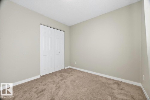 16904 91 Street, Edmonton, AB 
