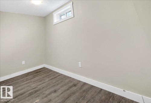 16904 91 Street, Edmonton, AB 