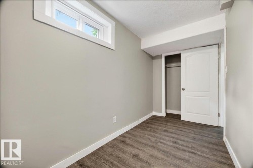 16904 91 Street, Edmonton, AB 