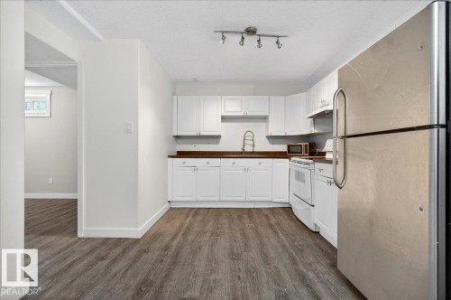 16904 91 Street, Edmonton, AB 