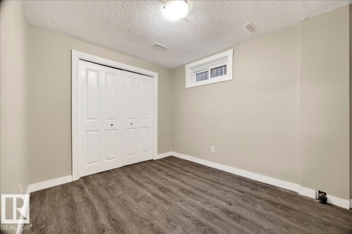 16904 91 Street, Edmonton, AB 