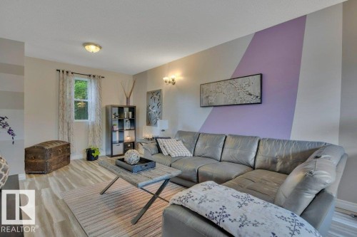 4405 51St, Wetaskiwin, AB 