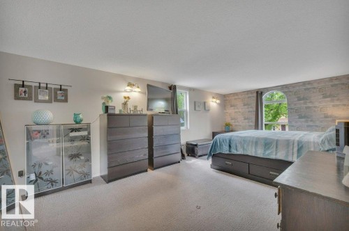 4405 51St, Wetaskiwin, AB 