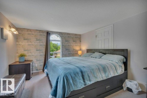 4405 51St, Wetaskiwin, AB 