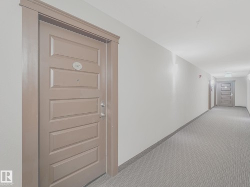 Image quality insufficient for description - 117 6070 Schonsee Way, Edmonton, AB 