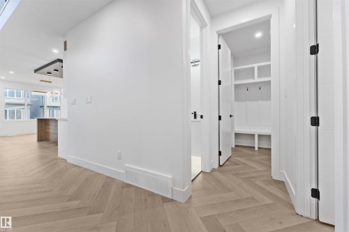 4305 36 Street, Beaumont, AB 