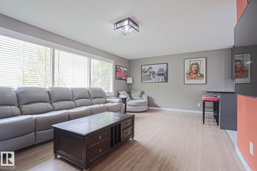 12517 79 Street, Edmonton, AB 