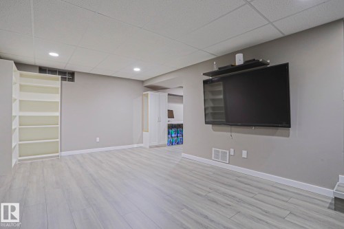 12517 79 Street, Edmonton, AB 