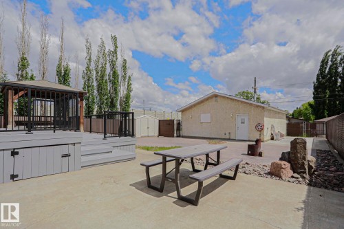 12517 79 Street, Edmonton, AB 