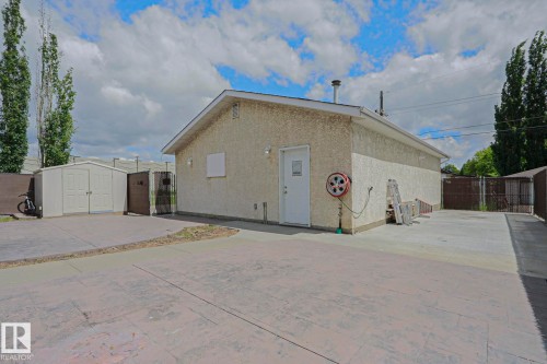 12517 79 Street, Edmonton, AB 