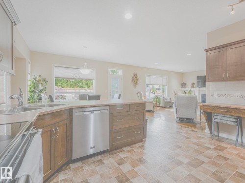 16 Wade Avenue, Leduc, AB 