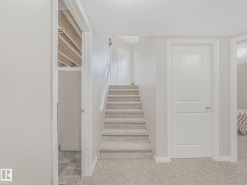16 Wade Avenue, Leduc, AB 