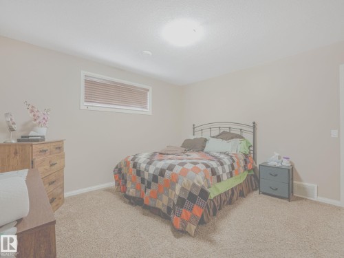 16 Wade Avenue, Leduc, AB 