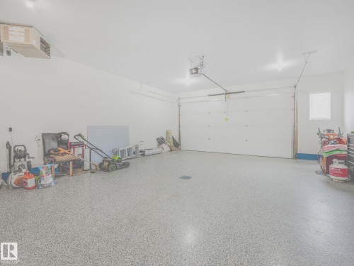 28 x 23, insulated, heated, hot/cold water, epoxy floor - 16 Wade Avenue, Leduc, AB 