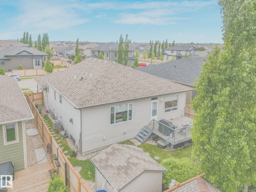 16 Wade Avenue, Leduc, AB 