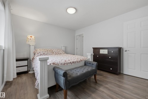 11707 150 Ave Nw, Edmonton, AB 