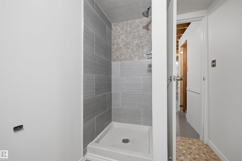 11707 150 Ave Nw, Edmonton, AB 