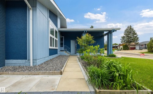 11707 150 Ave Nw, Edmonton, AB 