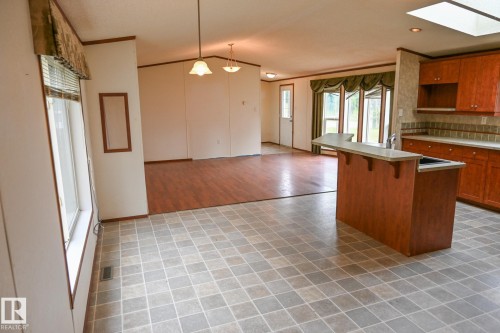 4703 52 Street, Peers, AB 