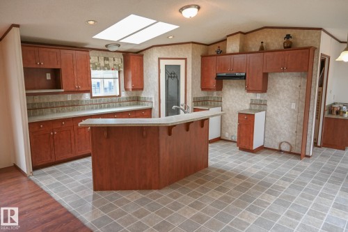 4703 52 Street, Peers, AB 