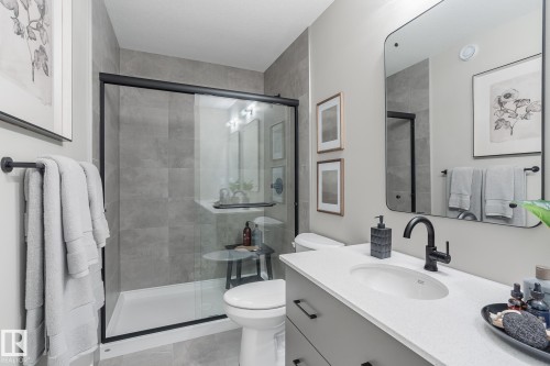 22388 88 Avenue, Edmonton, AB 